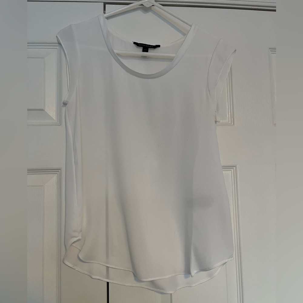 Banana Republic White Sleeveless Blouse